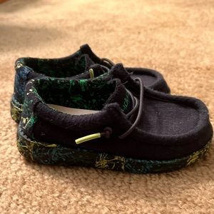 Toddler Navy HeyDudes
